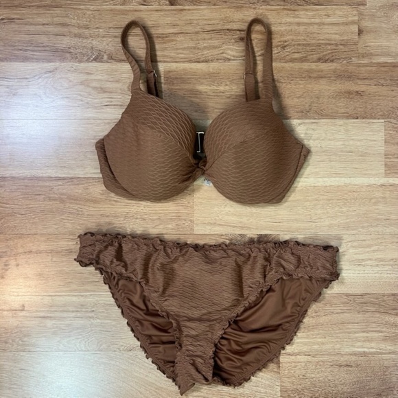 Victoria’s Secret Swim Light Brown Textured Cheeky Two Piece Swim Suit Set Beach - Picture 1 of 9